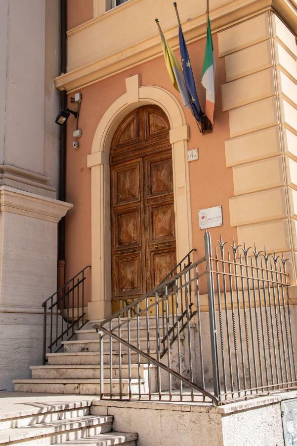 Casa Bacciarini Hotel Rome Exterior photo
